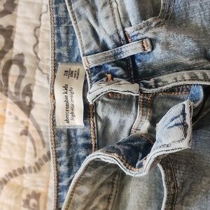 Girls Abercrombie jean